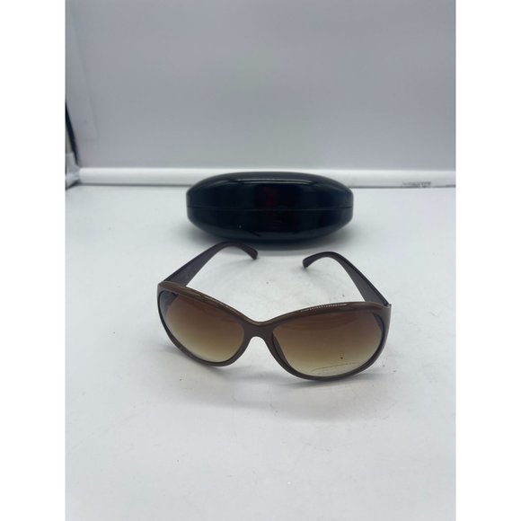 Loulou de la Falaise Lucite Sunglasses with Case and Cloth main image 7